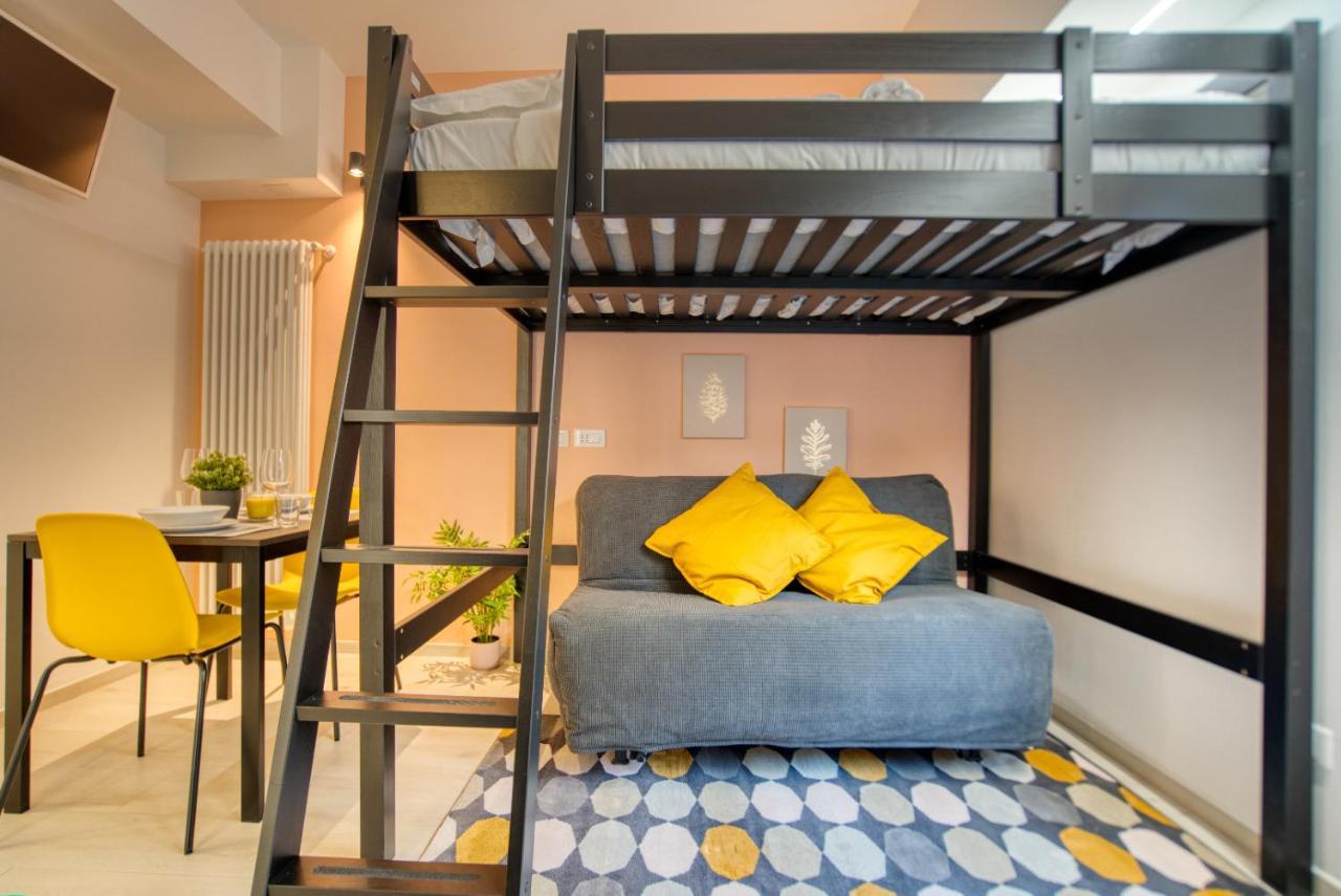 Apartment Suzzani 273 - Milan — Photos 1